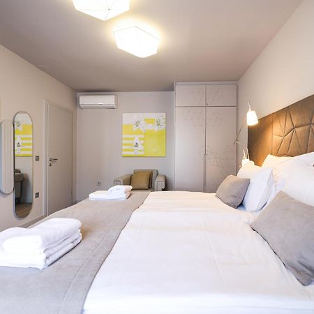 Ferienwohnung Arsenal Lofts Zadar Exterior foto