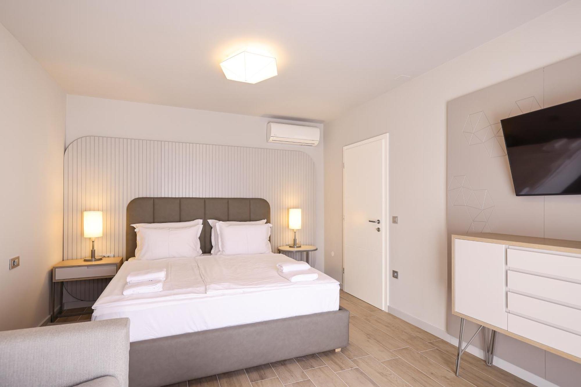 Ferienwohnung Arsenal Lofts Zadar Zimmer foto