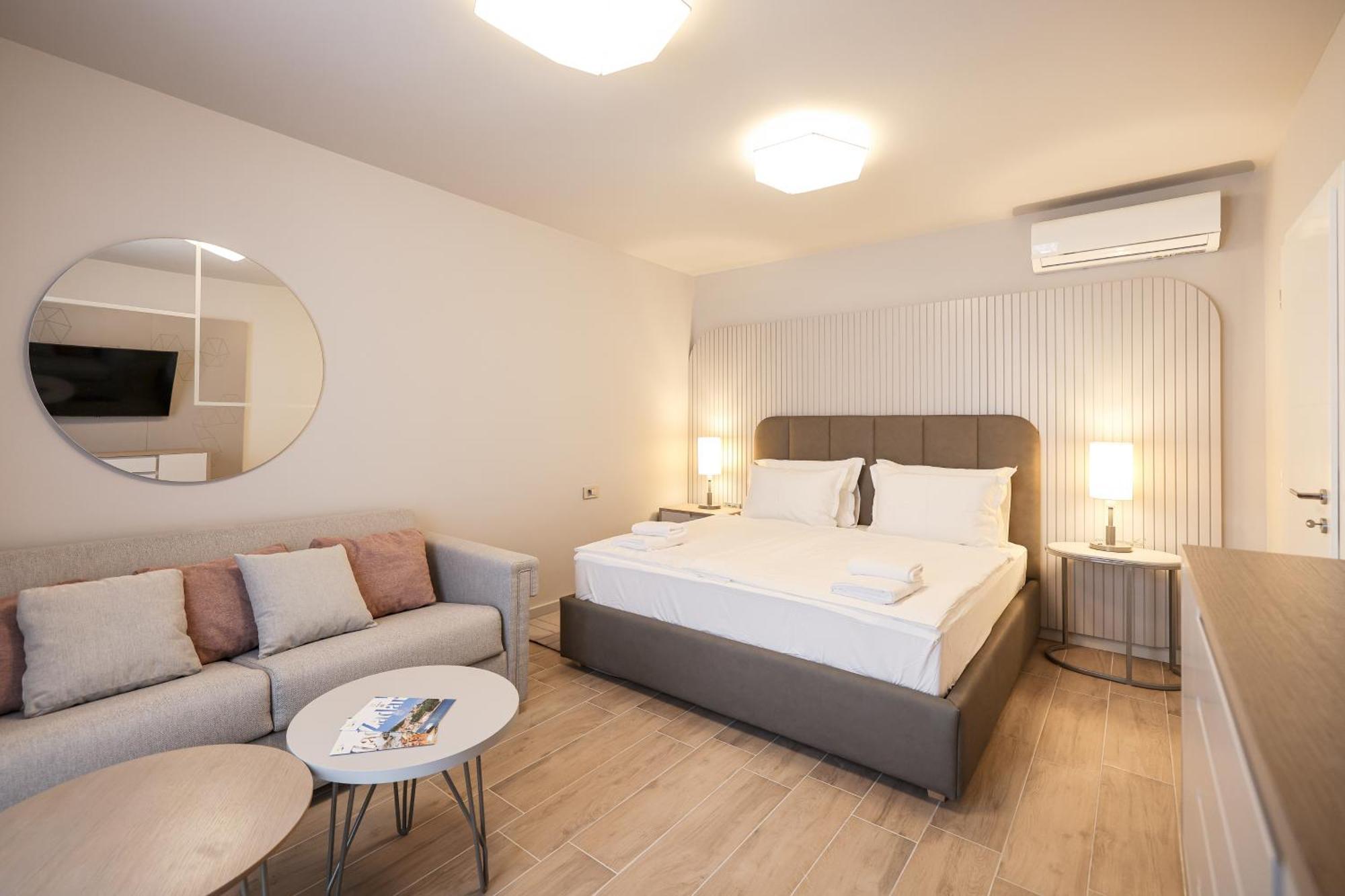 Ferienwohnung Arsenal Lofts Zadar Exterior foto