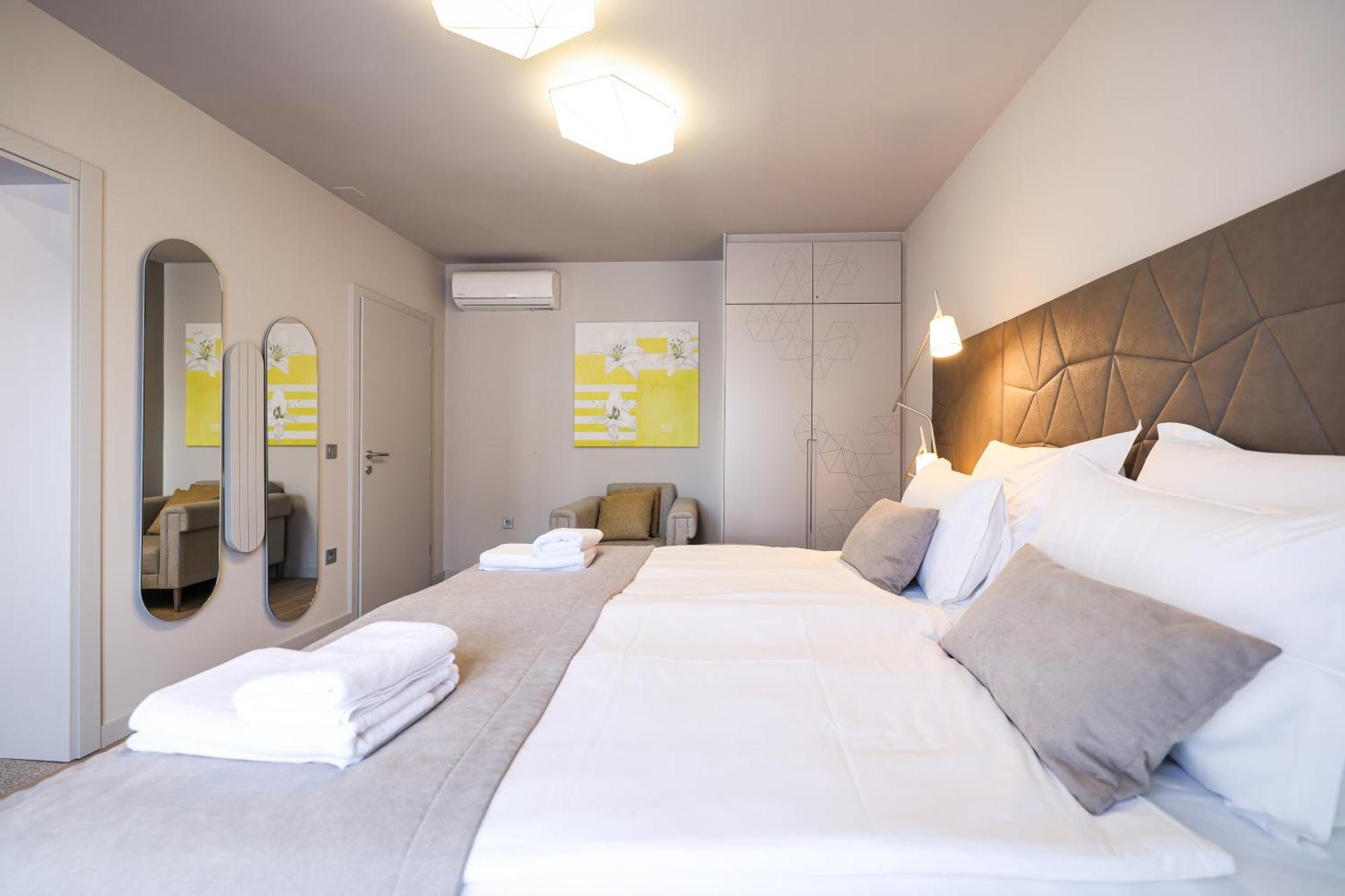 Ferienwohnung Arsenal Lofts Zadar Exterior foto